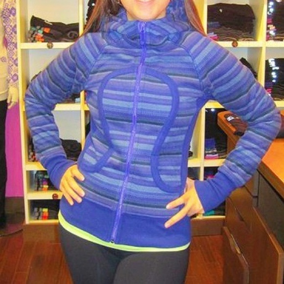 Lululemon Wish Blue Poncho Stripe Scuba Hoodie 2